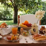 Il Casale Bed & Breakfast 4*